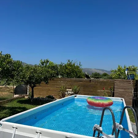 Lovos House فيلة لاغاناس