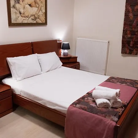 Lovos House *