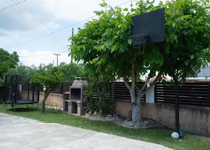 Lovos House * Laganas