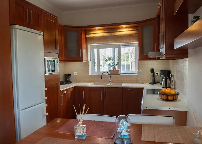 Lovos House * Laganas