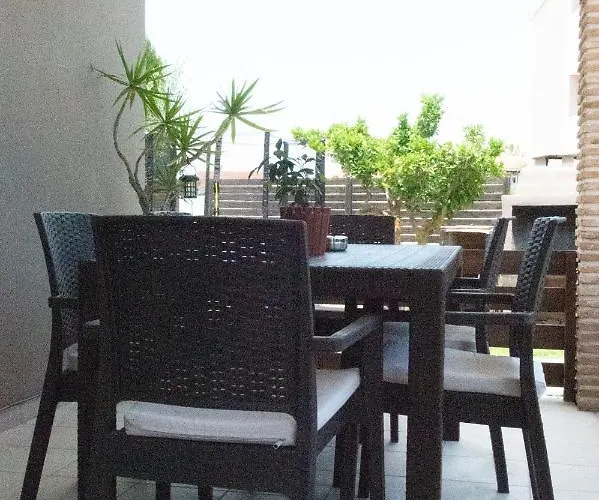 Villa Lovos House *