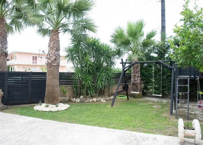 Lovos House * Laganas